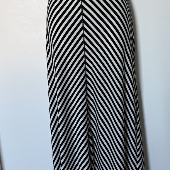 Max Studio Dresses & Skirts - Max Studio Skirt Women's Black White Stripe Maxi Size M